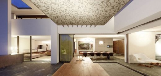 Как выбрать и установить тканевые натяжные потолки своими руками